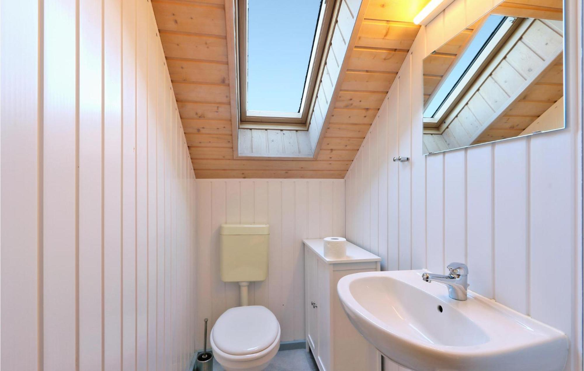 Gorgeous Home In Rechlin With Sauna Exterior foto