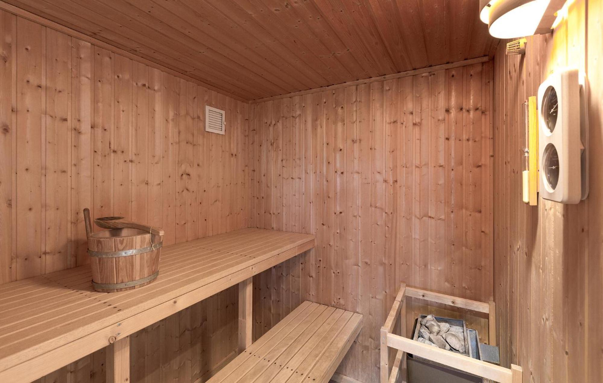 Gorgeous Home In Rechlin With Sauna Exterior foto